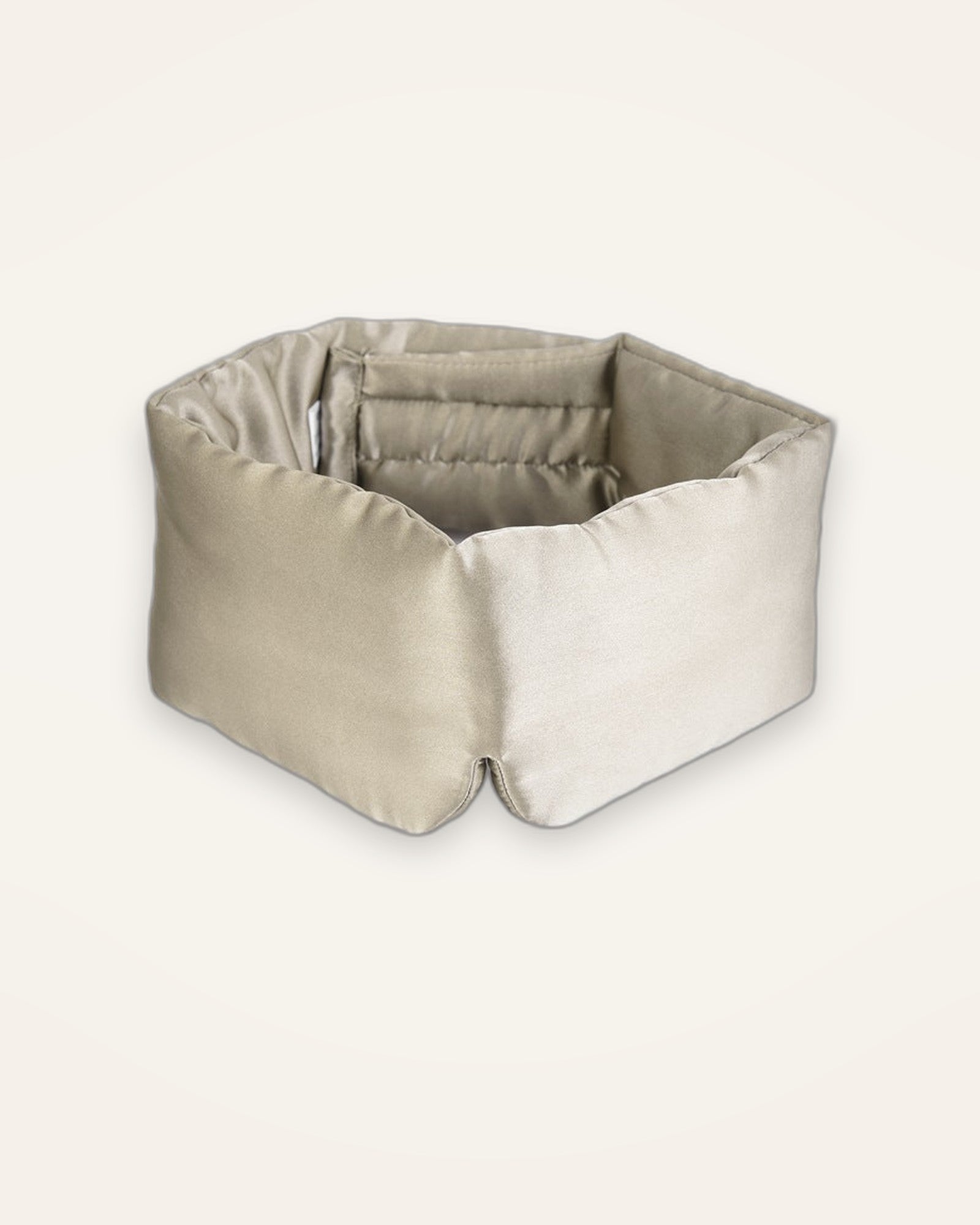 Arvell Mulberry Silk Sleep Mask in Apricot